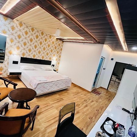 Hotel Buddha Park, Paharia, Váránasí Exteriér fotografie