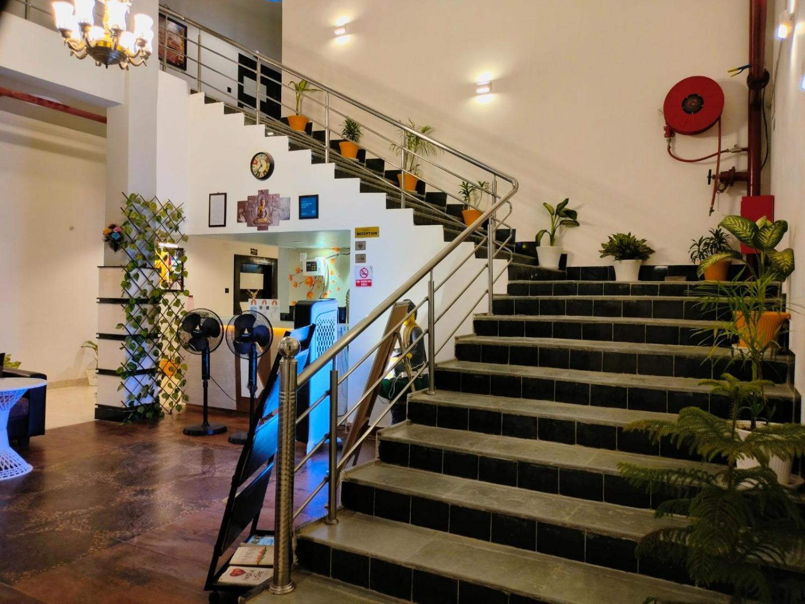 Hotel Buddha Park, Paharia, Váránasí Exteriér fotografie