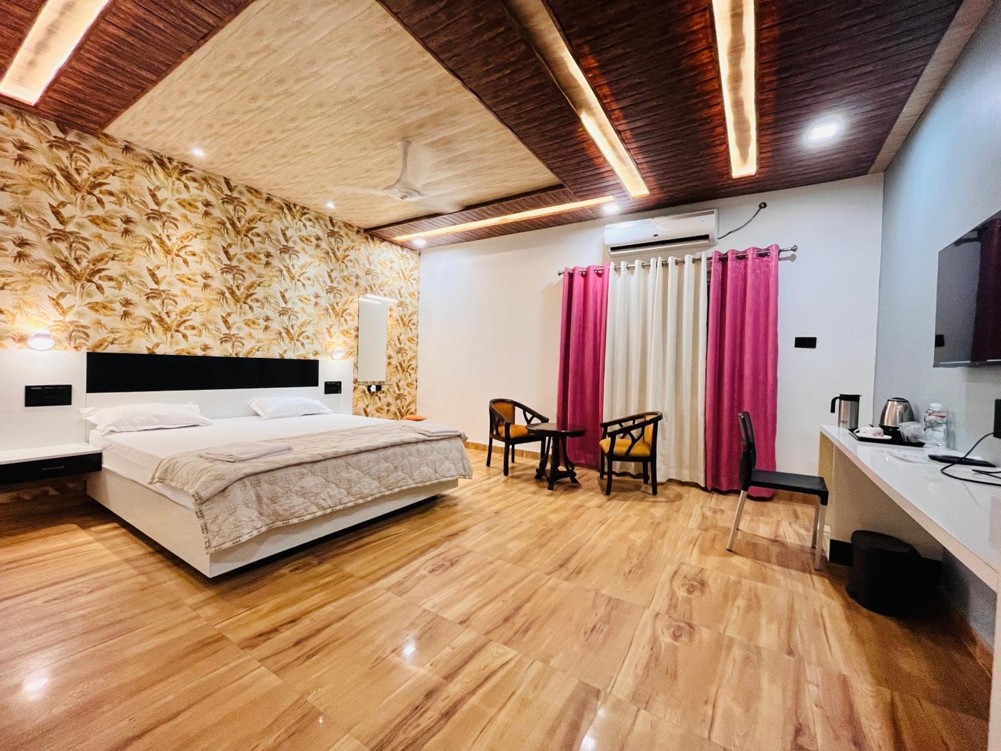 Hotel Buddha Park, Paharia, Váránasí Exteriér fotografie