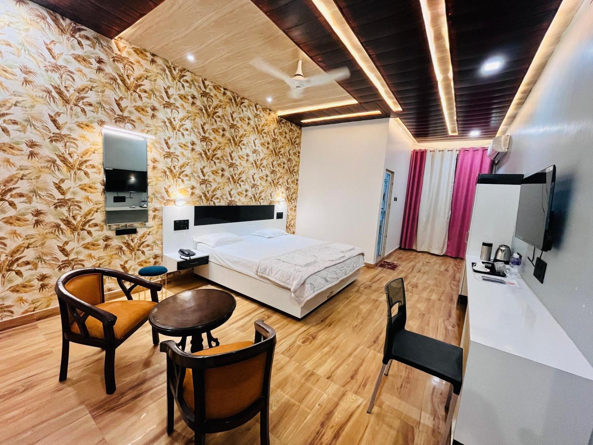 Hotel Buddha Park, Paharia, Váránasí Exteriér fotografie
